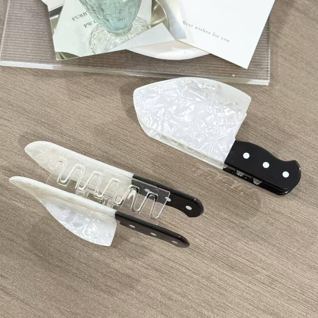 Quirky Knife Claw Clip