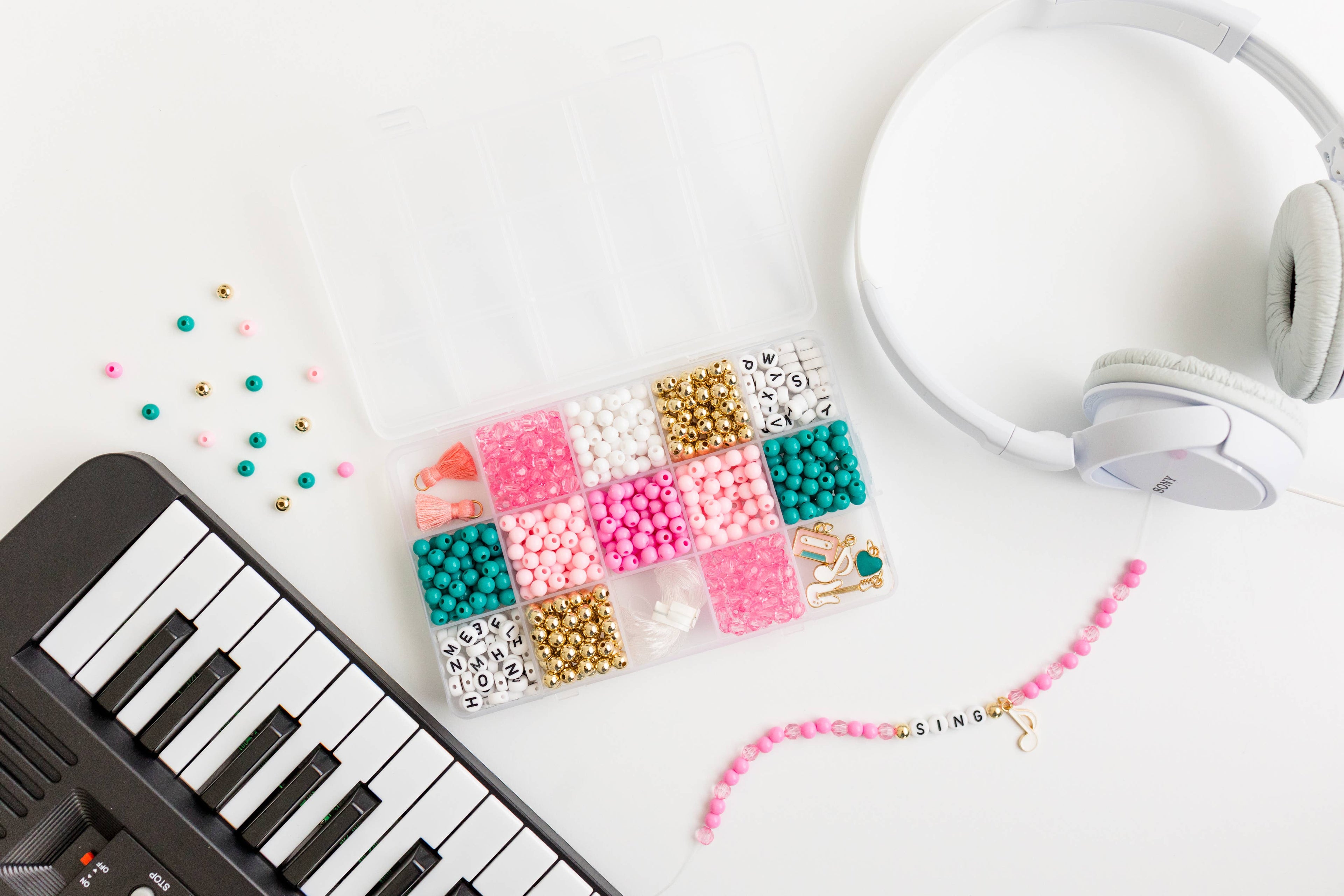 Bubblegum Groove Bracelet Craft Kit