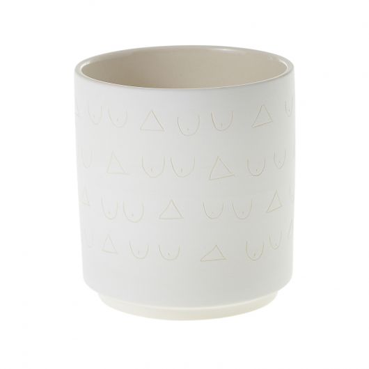 Triangles and Tatas Pot