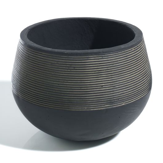Revolution Planter