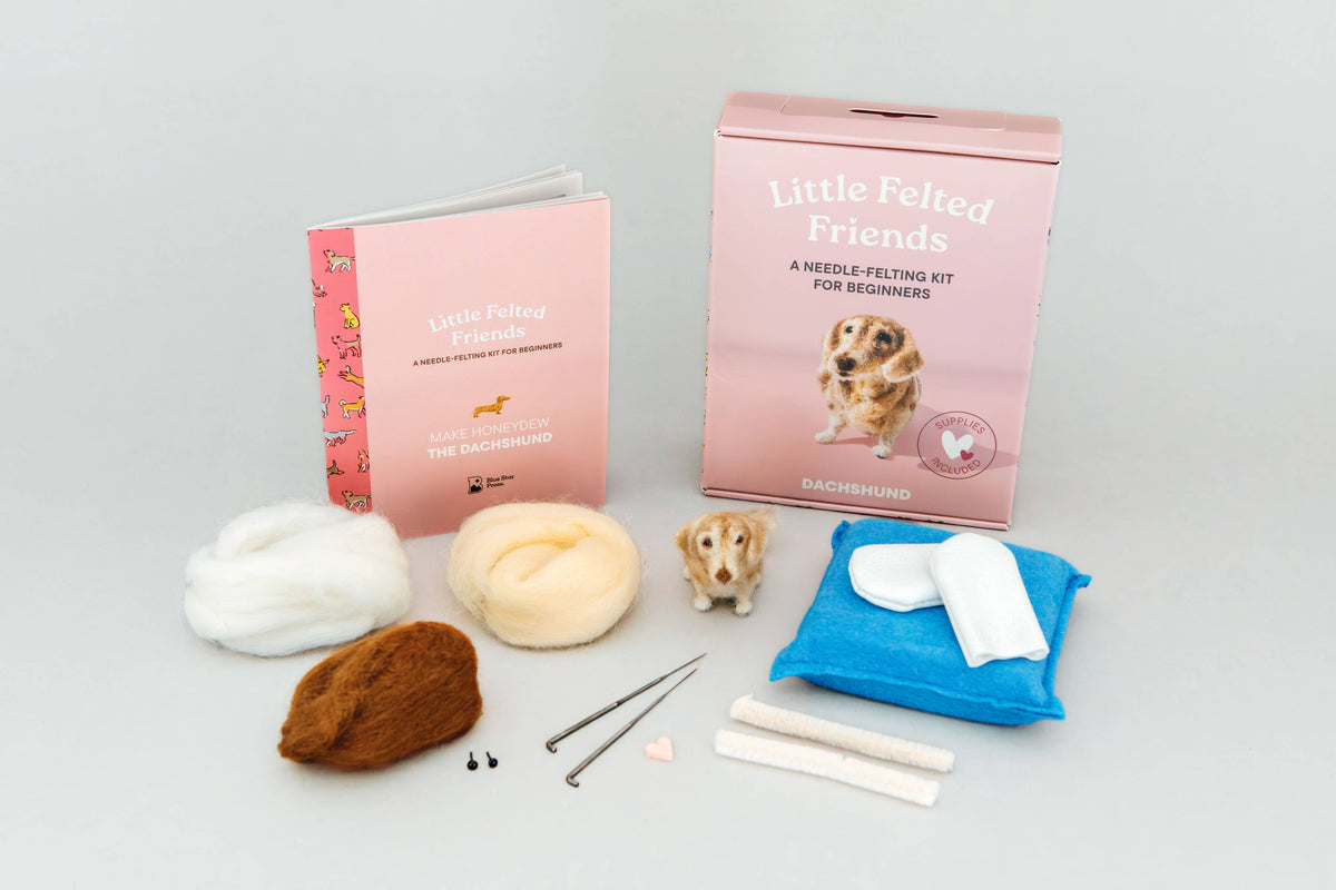 Dachshund (A Needle-Felting Kit)