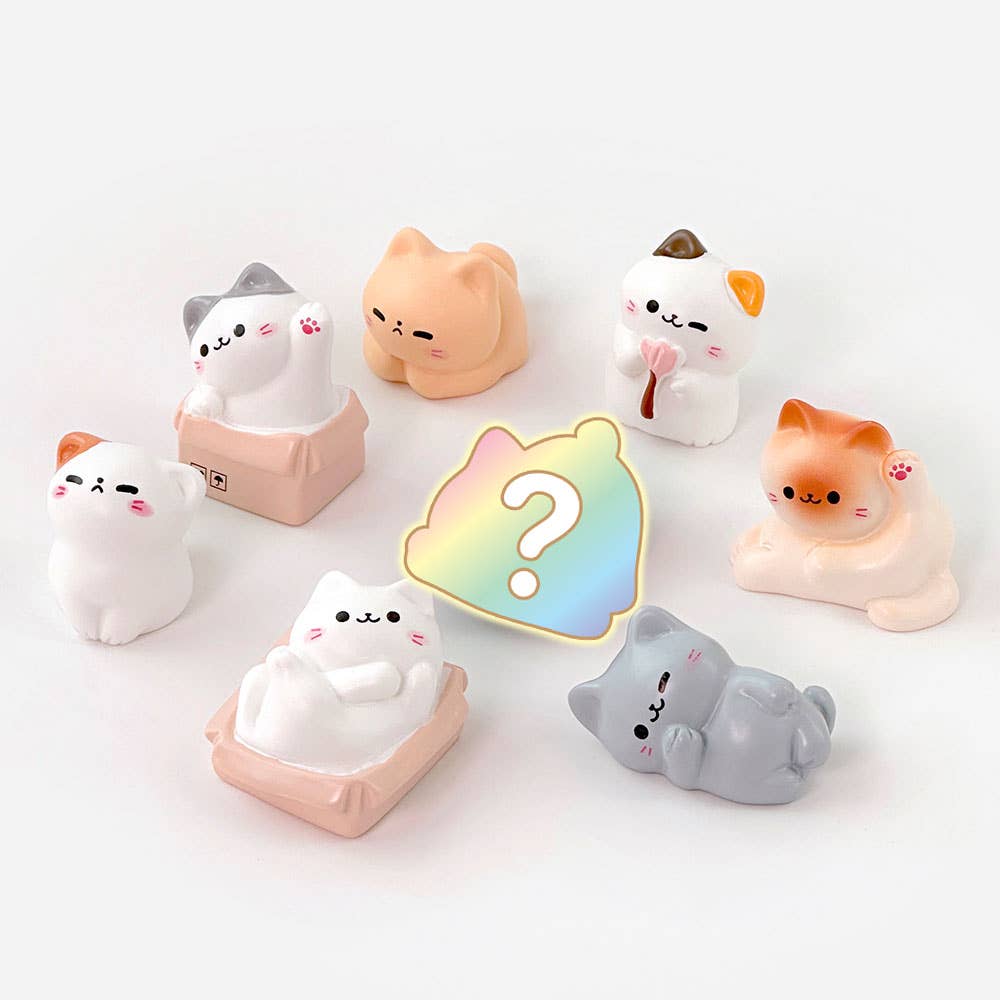 Cozy Cat Miniature Figure
