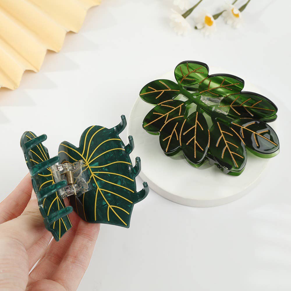 Green Leaf Claw Clip
