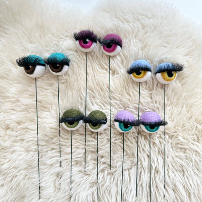 Planter Eyeballs with Lashes