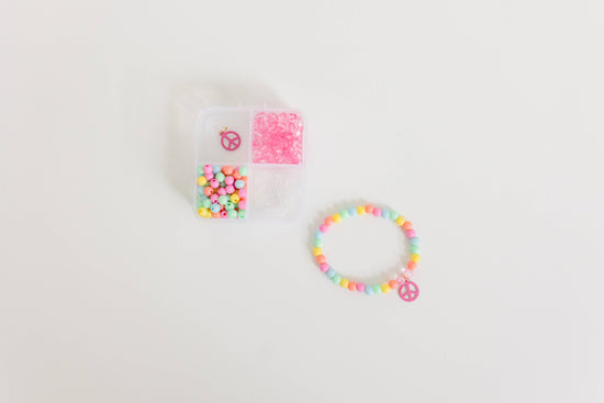 Mini Groovy Goals Craft Bracelet Kit