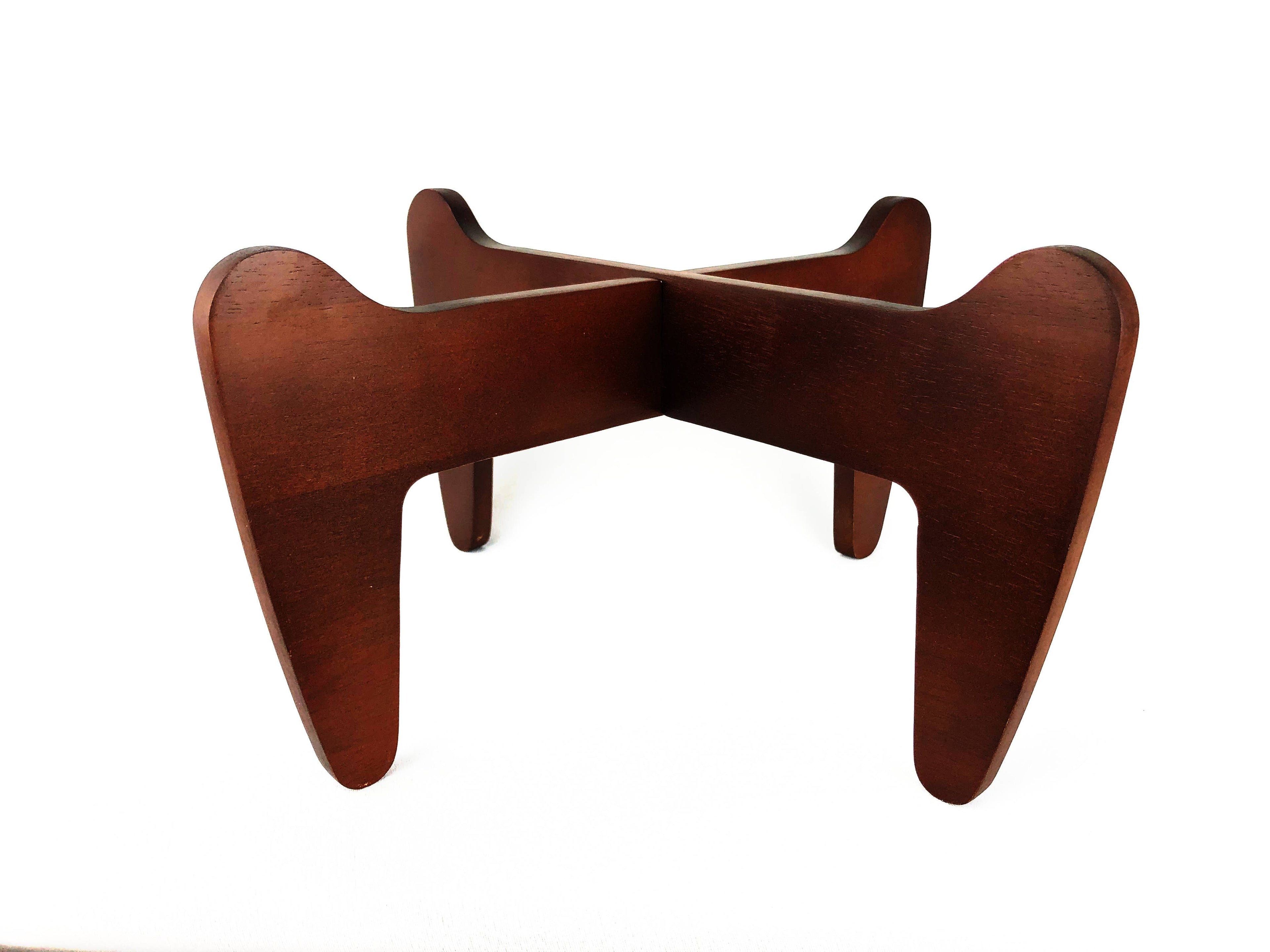 Boomerang Wood Plant Stand 10" Brown