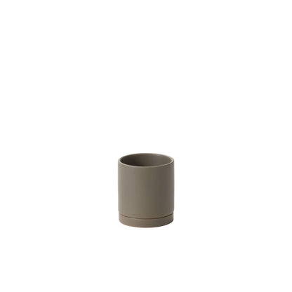 Romey Pot with Saucer