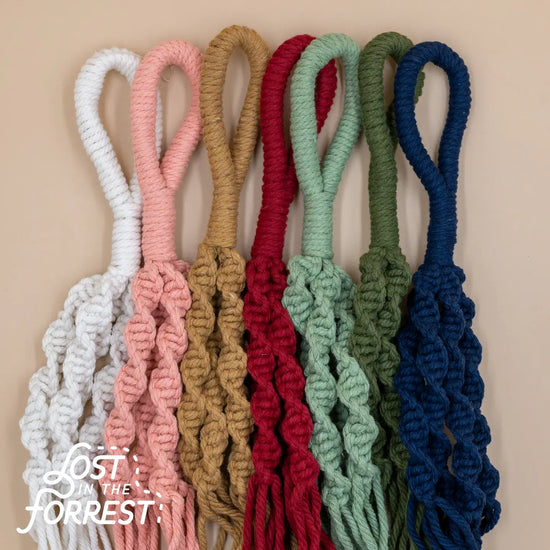 LITF Macrame Hanger