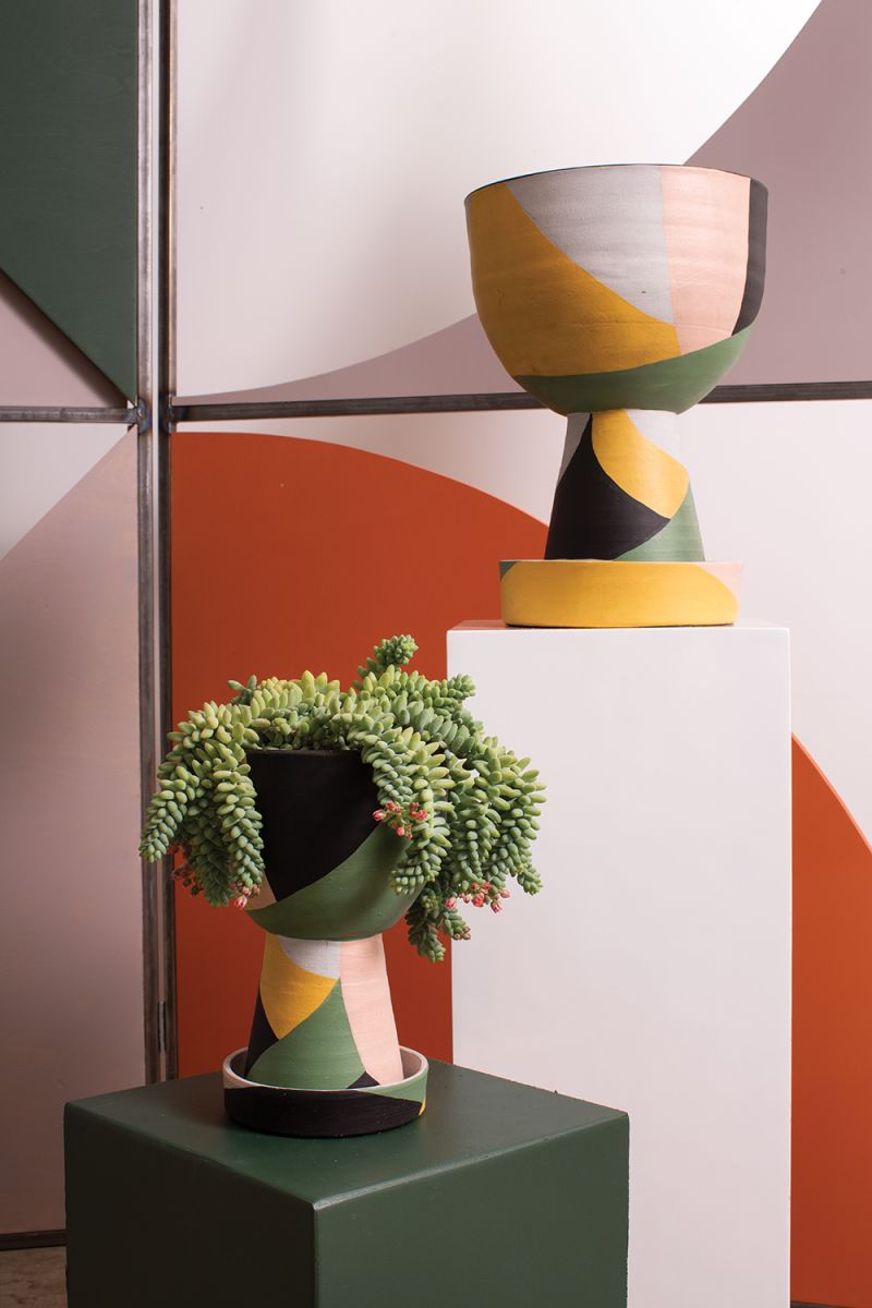 Ayton Pot with Saucer