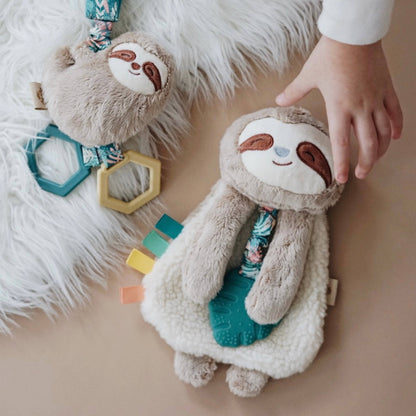 Itzy Lovey Plush