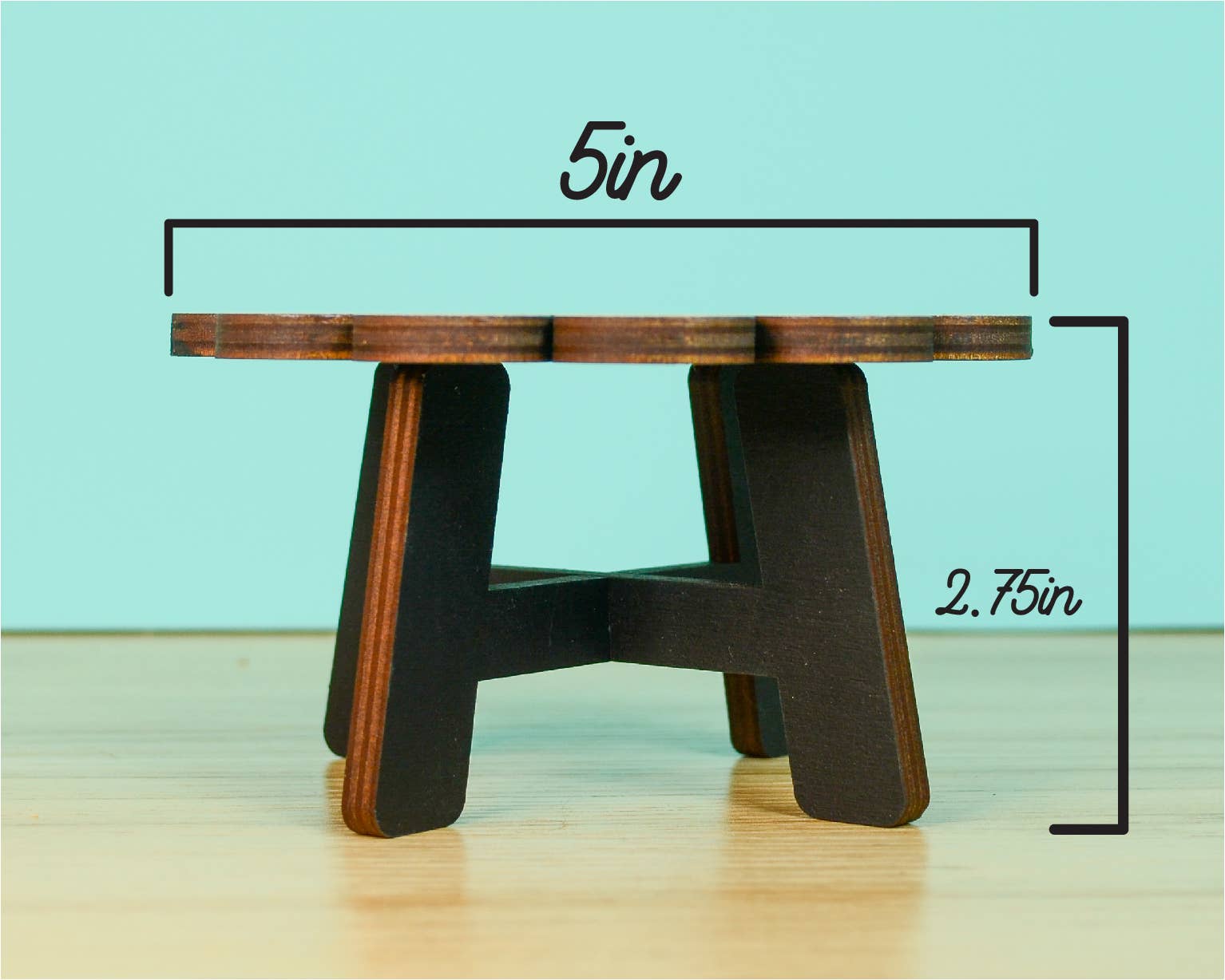 Smiling Daisy Plant Stand - Plant Holder