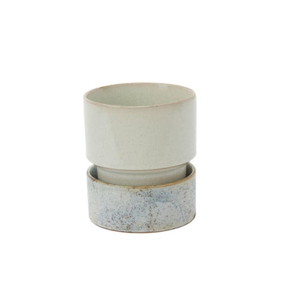 Endeavor Pot with Saucer