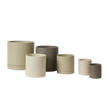 Romey Pot with Saucer