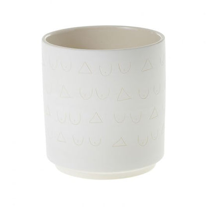 Triangles and Tatas Pot